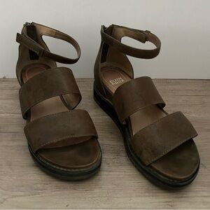 Eileen Fisher Keno Brown Platform Wedge Comfort Sandals Size 7.5